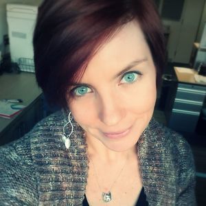 Meet your Posher, Melissa